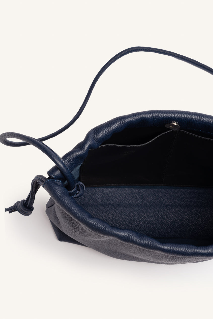 MEDIUM BAG | Navy
