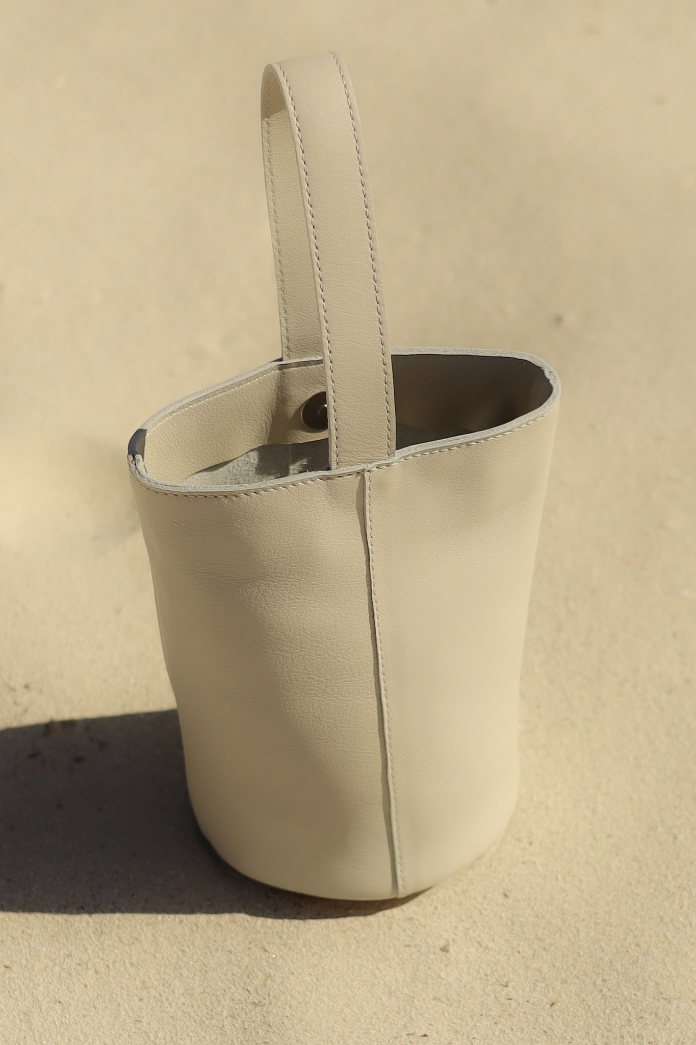 BOLSO CUBITO | Hielo