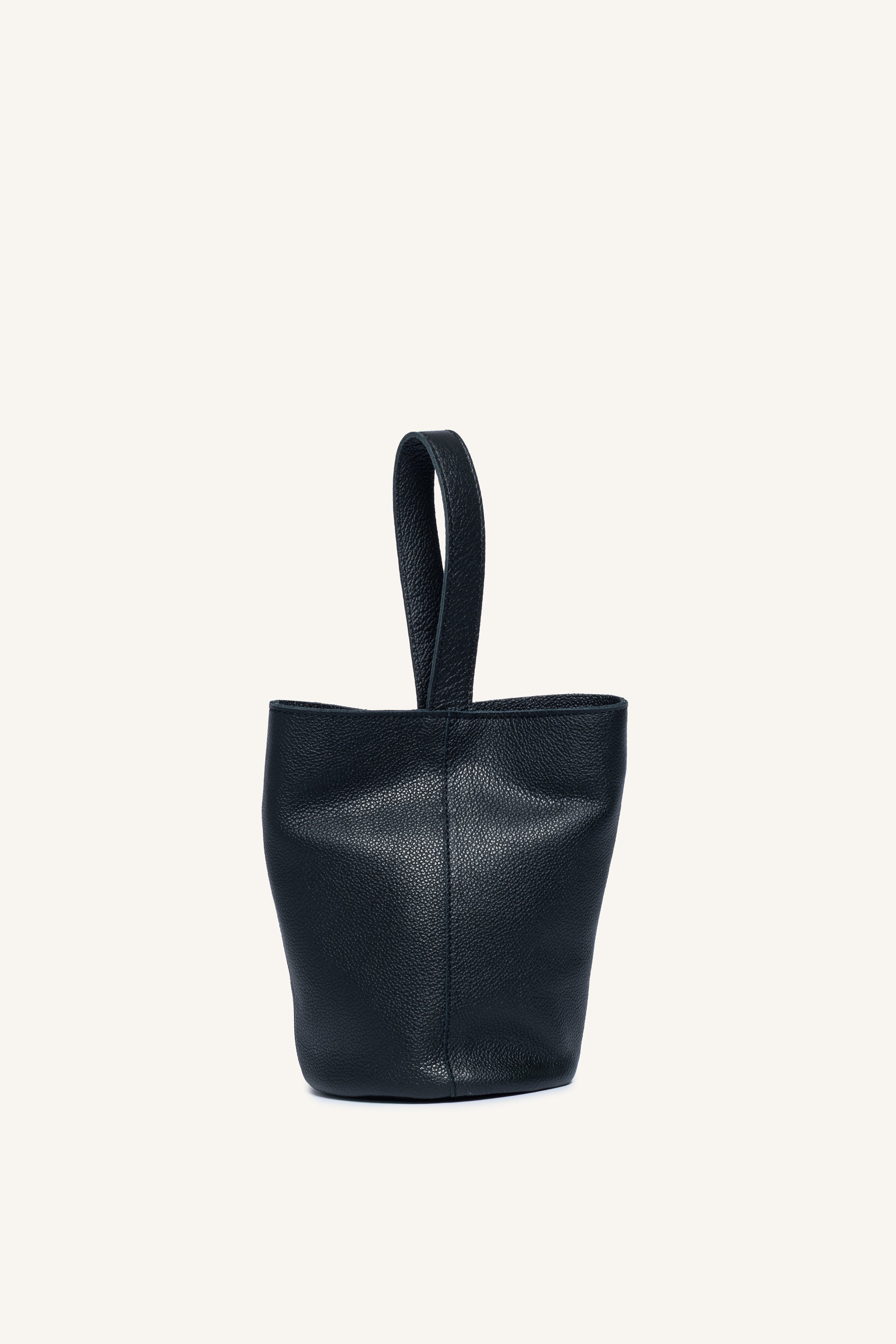 BOLSO CUBITO | Negro